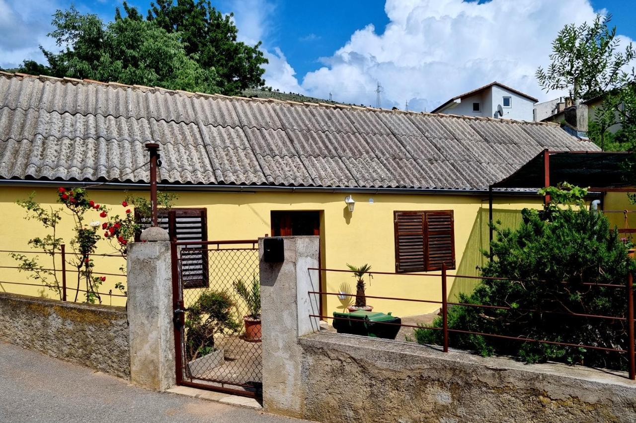 House Lopica Villa Senj  Ngoại thất bức ảnh